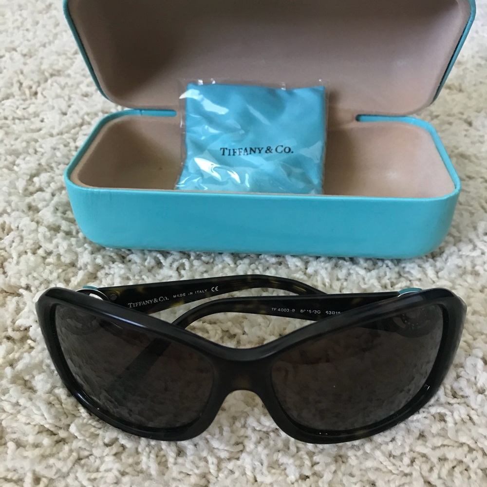 Tiffany sun glasses.